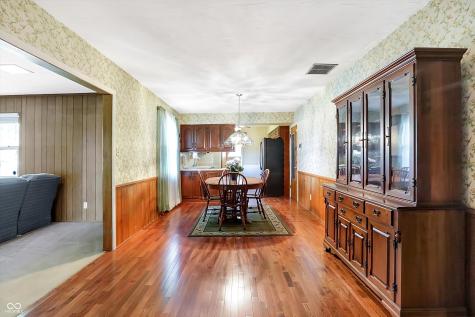 311 W Hill Valley Drive Indianapolis IN 46217