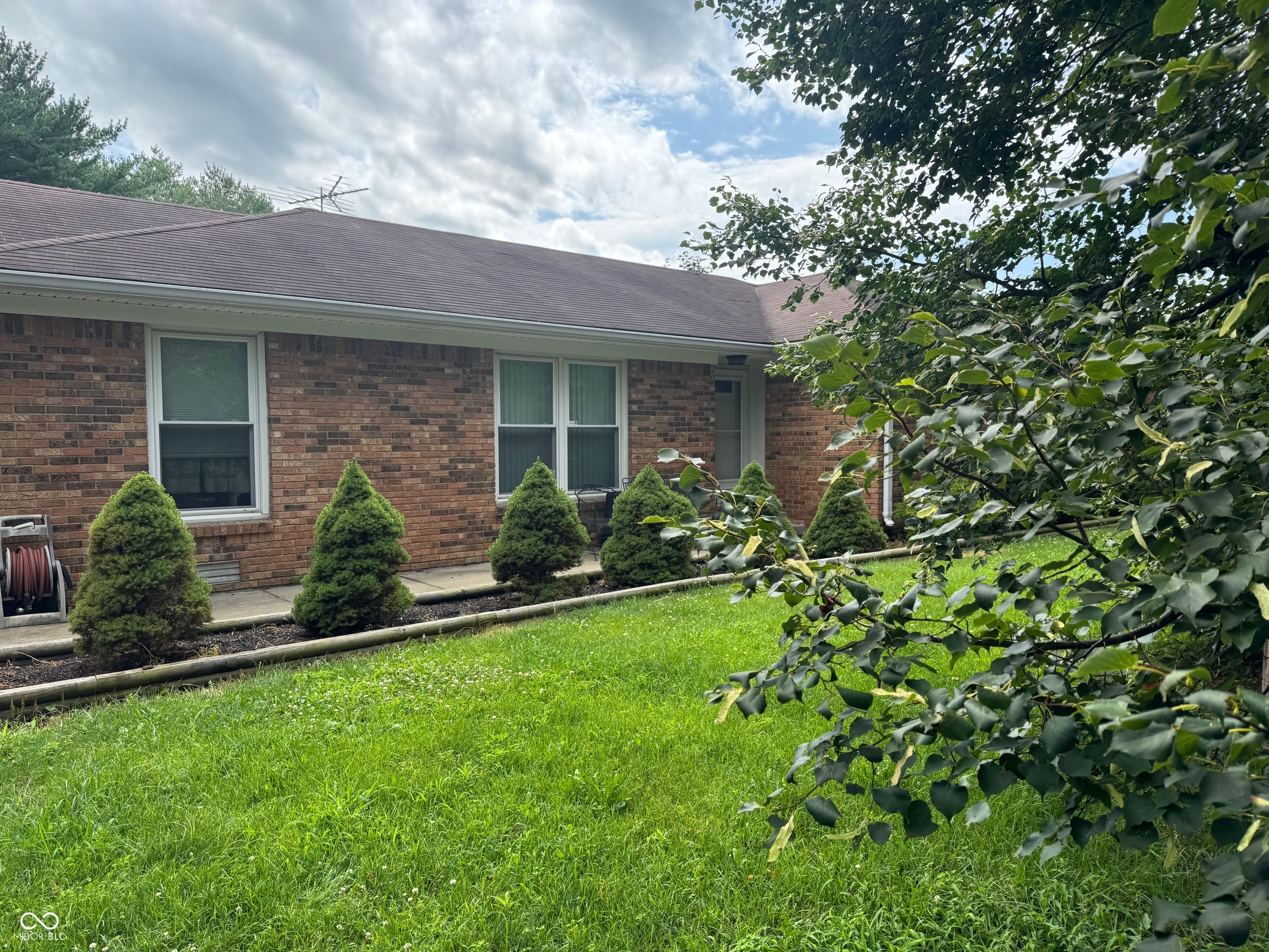 1426 Westwind Drive Avon IN 46123