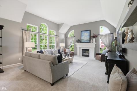 12474 Shadow Cove Way Carmel IN 46033