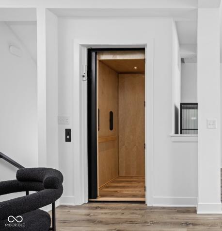 11373 Nickel Row Fishers IN 46038