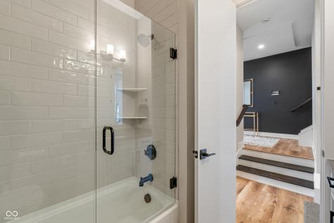 922 Berkhamsted Lane Carmel IN 46032