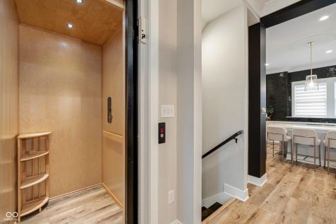 922 Berkhamsted Lane Carmel IN 46032