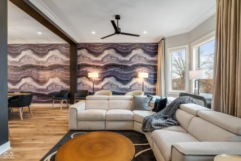 922 Berkhamsted Lane Carmel IN 46032