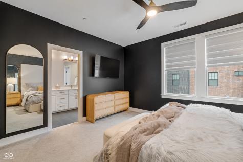 922 Berkhamsted Lane Carmel IN 46032