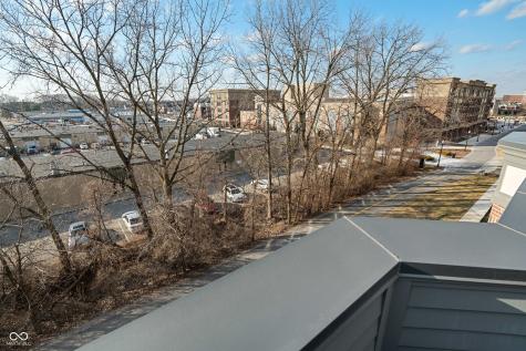 922 Berkhamsted Lane Carmel IN 46032