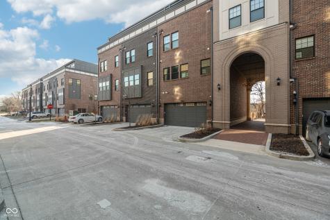 922 Berkhamsted Lane Carmel IN 46032