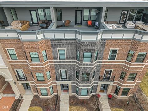 922 Berkhamsted Lane Carmel IN 46032