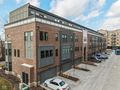 922 Berkhamsted Lane Carmel IN 46032