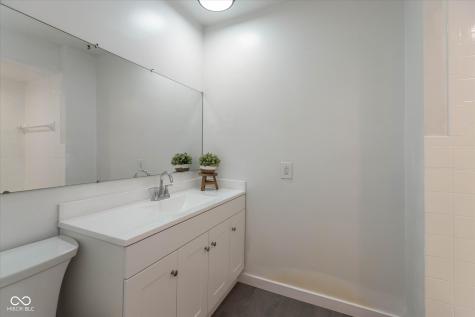 715 Ralston Road Indianapolis IN 46217