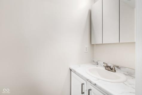18 E Caven Street Indianapolis IN 46225