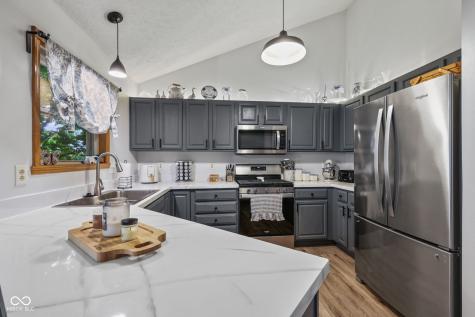 7144 Sunset Point Drive Indianapolis IN 46259