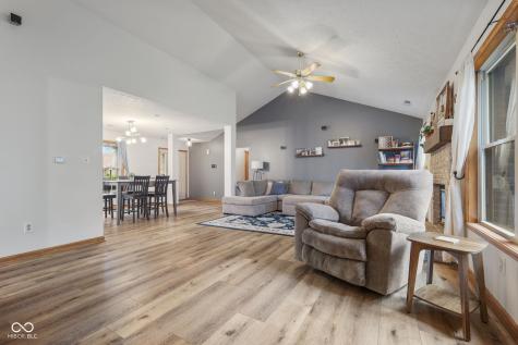 7144 Sunset Point Drive Indianapolis IN 46259