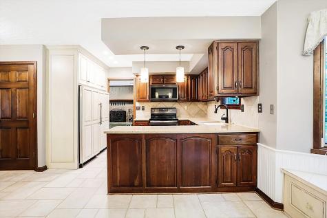 7414 Shadow Wood Drive Indianapolis IN 46254