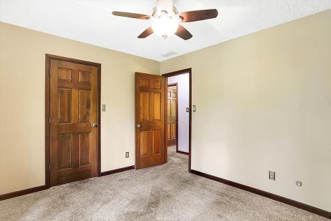 7414 Shadow Wood Drive Indianapolis IN 46254