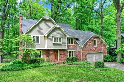 7414 Shadow Wood Drive Indianapolis IN 46254
