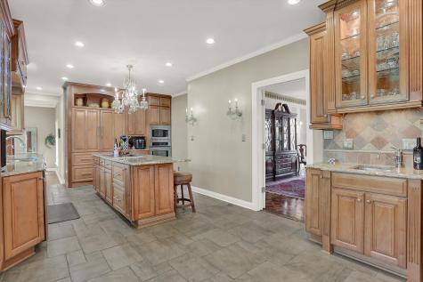 5440 E 75th Street Indianapolis IN 46250