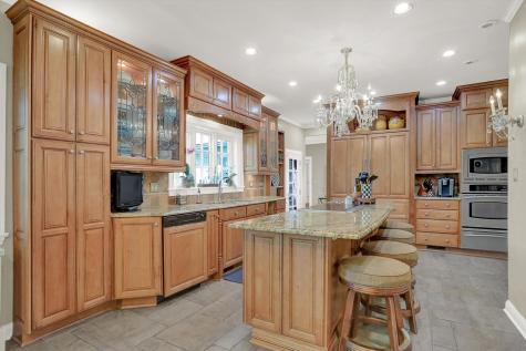 5440 E 75th Street Indianapolis IN 46250