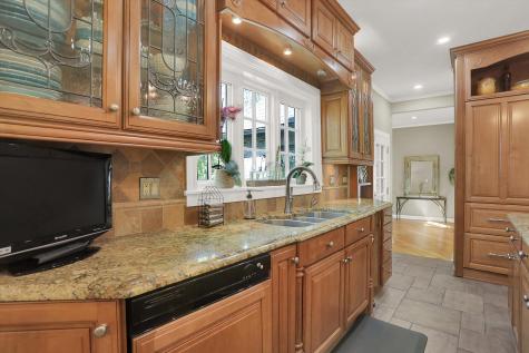 5440 E 75th Street Indianapolis IN 46250