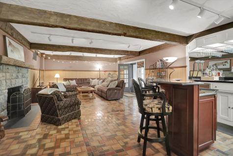 5440 E 75th Street Indianapolis IN 46250