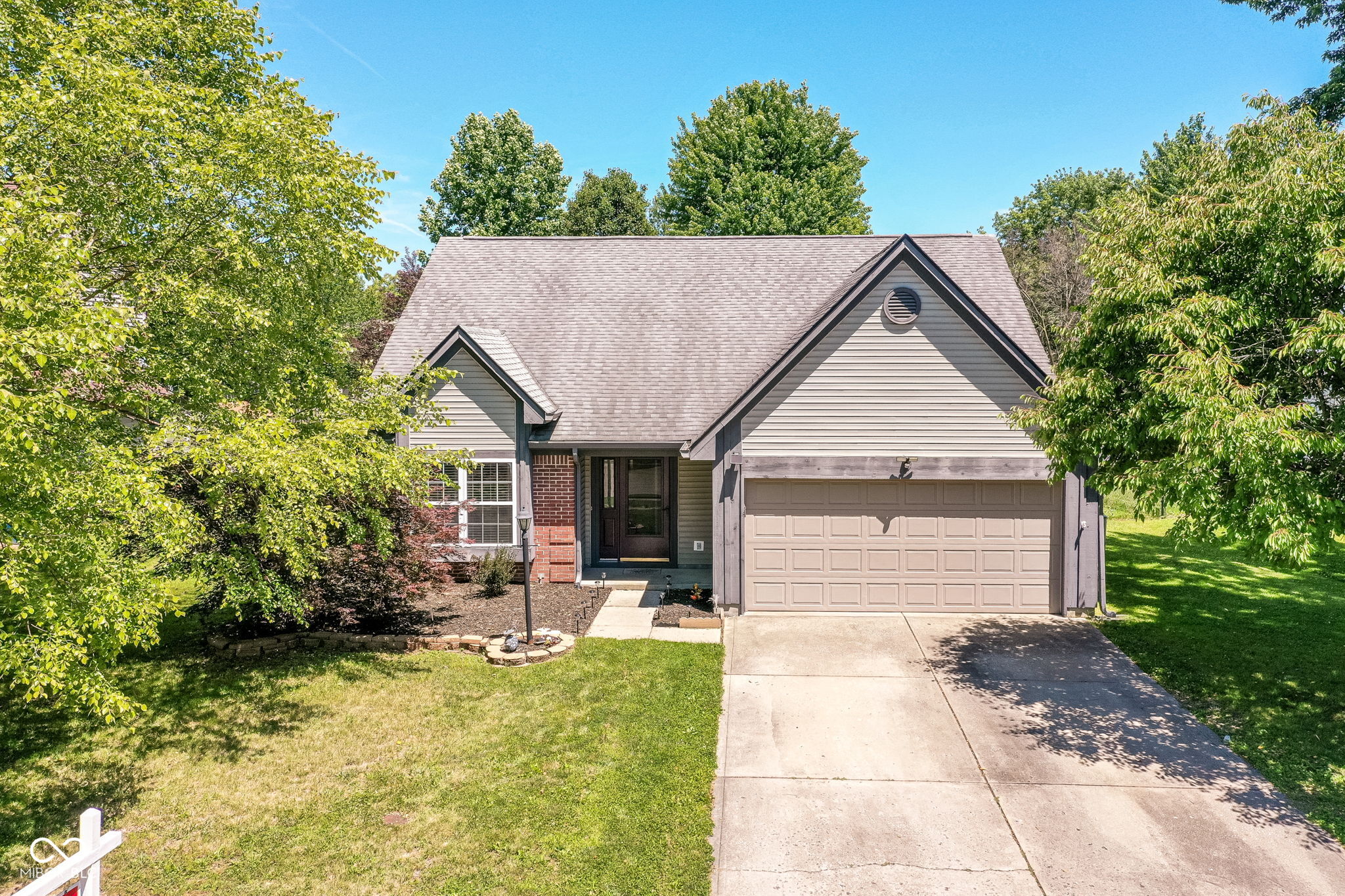 1957 Fullerton Drive Indianapolis IN 46214
