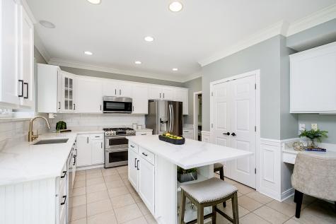 9356 Deer Ridge Drive Zionsville IN 46077