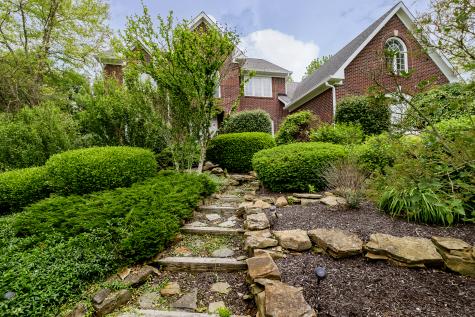 9356 Deer Ridge Drive Zionsville IN 46077