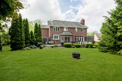 9356 Deer Ridge Drive Zionsville IN 46077