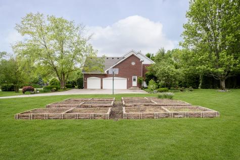 9356 Deer Ridge Drive Zionsville IN 46077