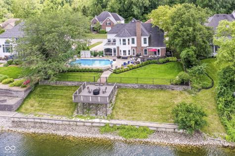 6432 Calais Drive Indianapolis IN 46220