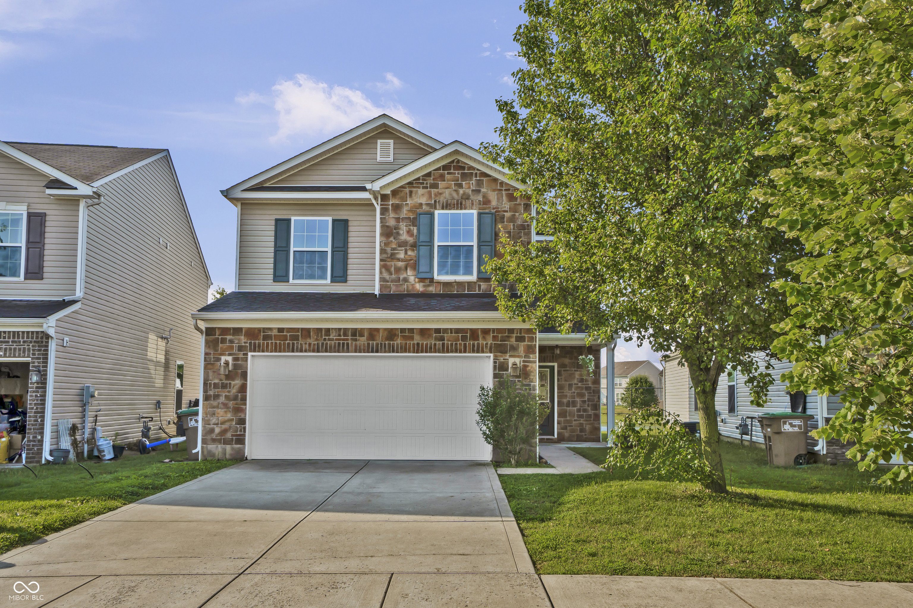 2273 Shadow Bend Drive Columbus IN 47201