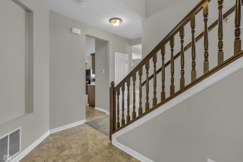 2273 Shadow Bend Drive Columbus IN 47201