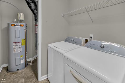 2273 Shadow Bend Drive Columbus IN 47201