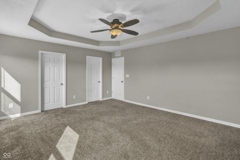 2273 Shadow Bend Drive Columbus IN 47201