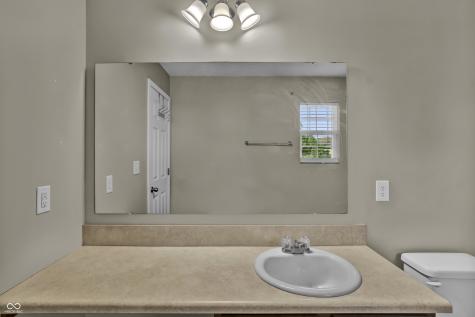 2273 Shadow Bend Drive Columbus IN 47201