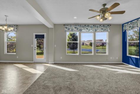 2273 Shadow Bend Drive Columbus IN 47201