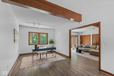 4185 E Main Street Carmel IN 46033
