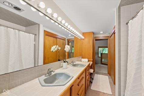 4185 E Main Street Carmel IN 46033