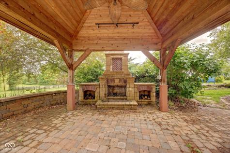 8667 S Strain Ridge Road Bloomington IN 47401