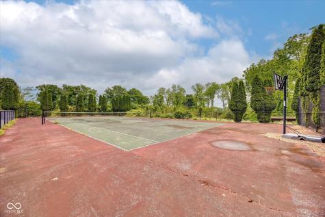 8667 S Strain Ridge Road Bloomington IN 47401