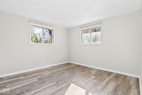 4838 Guthrie Drive Indianapolis IN 46221
