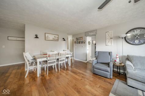 222 E Mckenzie Road Greenfield IN 46140