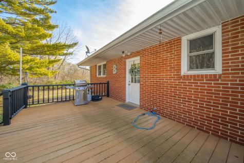 222 E Mckenzie Road Greenfield IN 46140