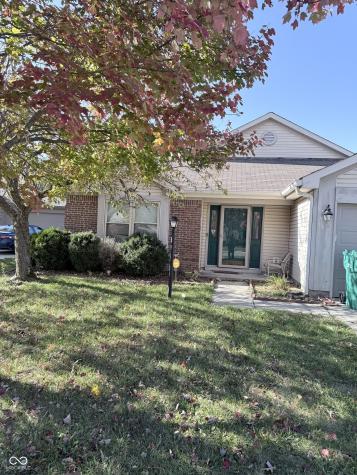 6426 Hunters Green Court Indianapolis IN 46278