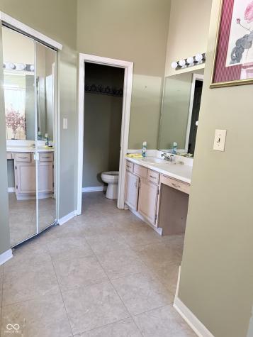 6426 Hunters Green Court Indianapolis IN 46278