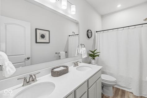 3267 Morab Drive Zionsville IN 46077