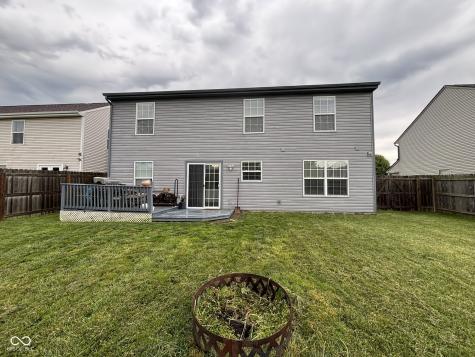 5340 Waterton Lakes Drive Indianapolis IN 46237