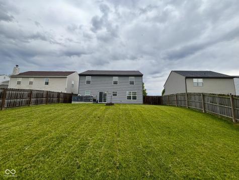 5340 Waterton Lakes Drive Indianapolis IN 46237