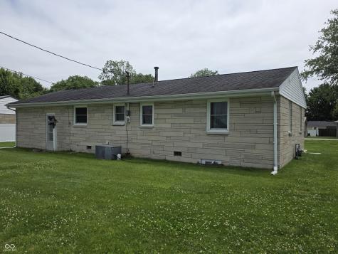 604 E Gatewood Drive Westport IN 47283