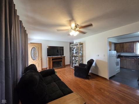 604 E Gatewood Drive Westport IN 47283