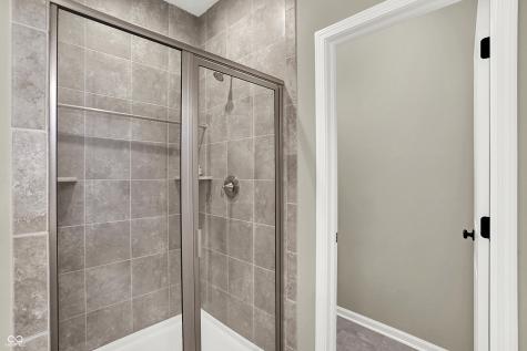 8239 Peggy Court Zionsville IN 46077